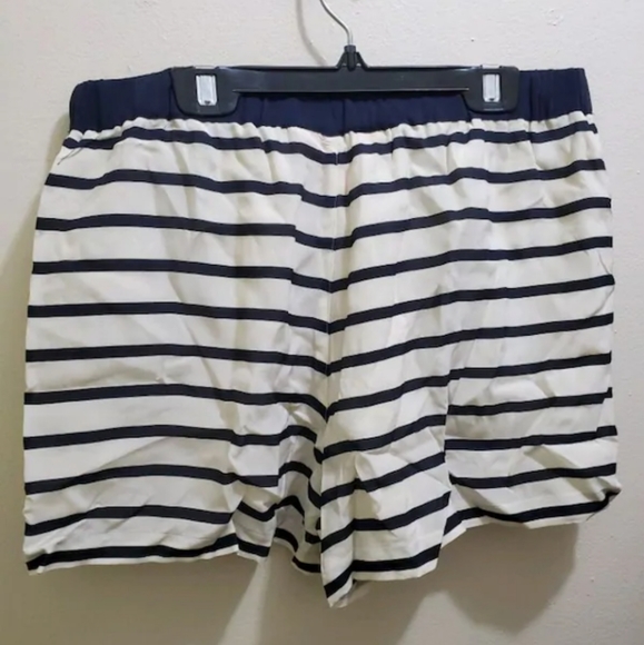 🆕 JOE FRESH  - NWT SILK STRIPPED SHORTS - Picture 2 of 4